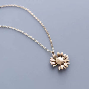 7-Degrees Exclusive Design Stainless Steel Necklace "Daisy" 7CSTNK01