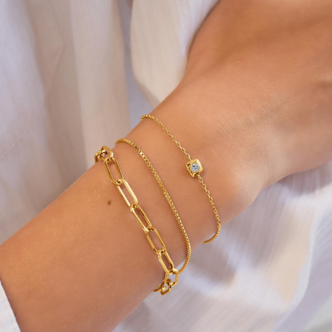 Ania Haie Gold Modern Bezel-Set Solitaire Bracelet B072-01G