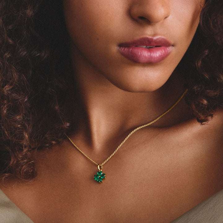 Thomas Sabo Gold-Plated Four-Leaf Clover Charm with Green Heart-Cut Stones CCC1326MGRY