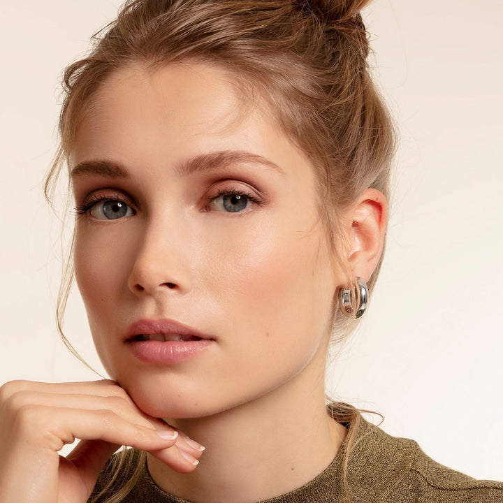 THOMAS SABO CHUNKY HOOP EARRINGS - Small Silver
TCR635