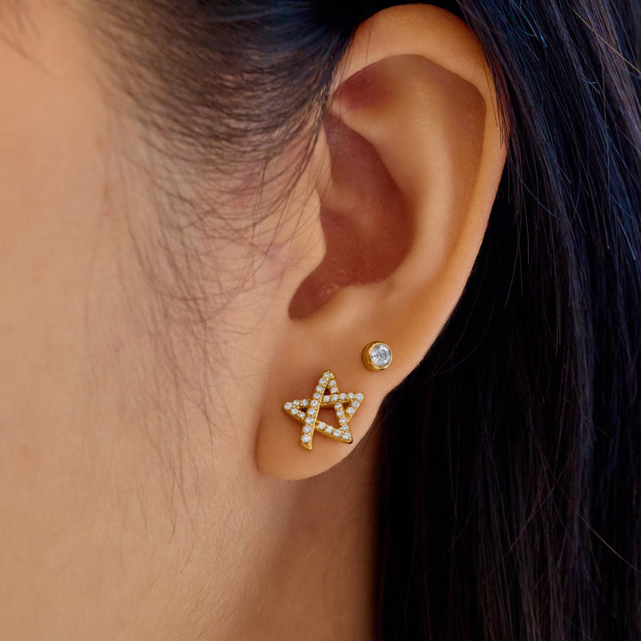 Ania Haie Gold Asymmetric Five-Point Star Stud Earrings E074-03G