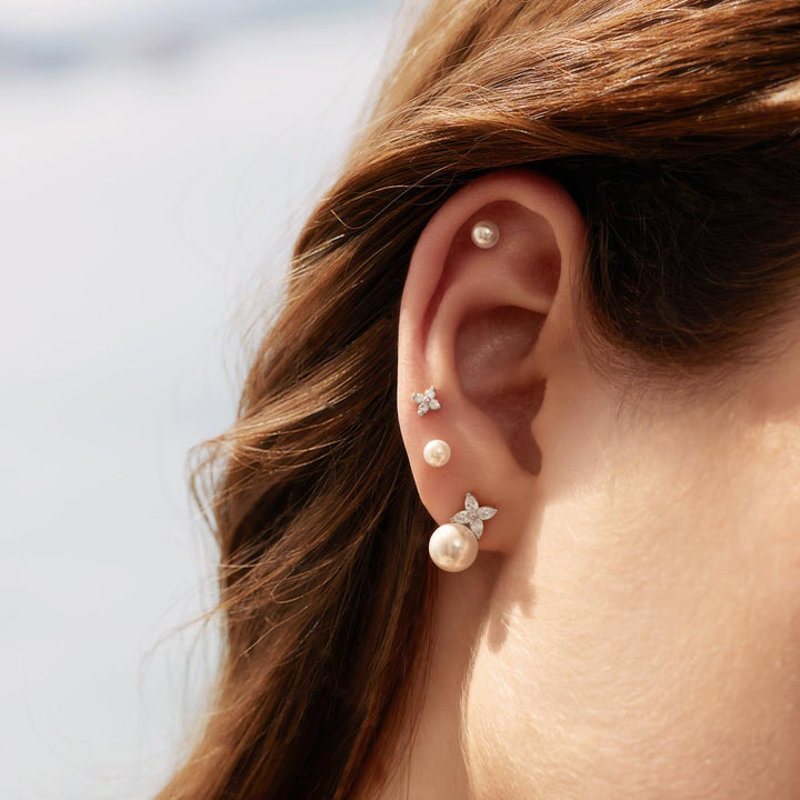 Ania Haie Silver Shell Pearl & Lucky Clover Stud Earrings E075-06H