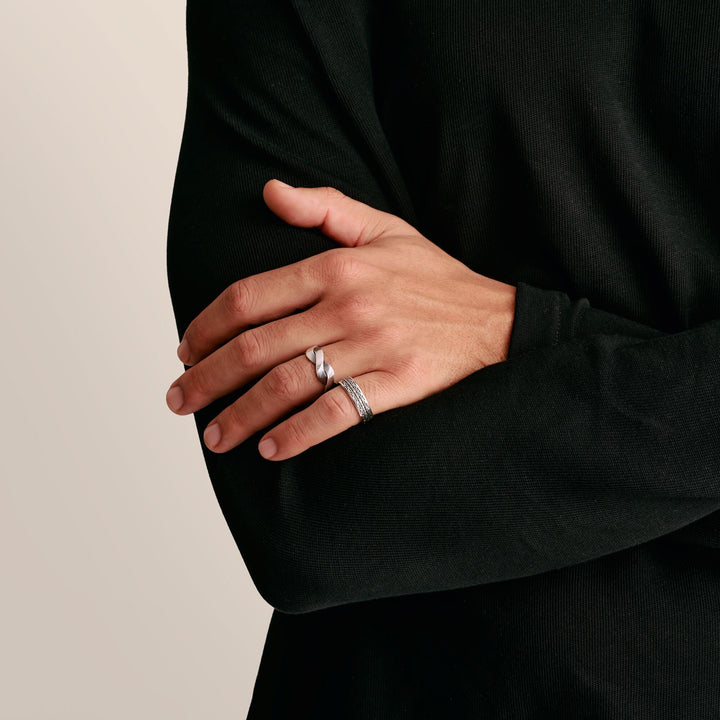 THOMAS SABO Band Ring with Twisted Center Bar TR2529