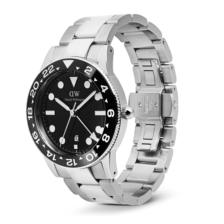 Daniel Wellington Iconic GMT Link Black Ceramic Bezel Silver DW00100919