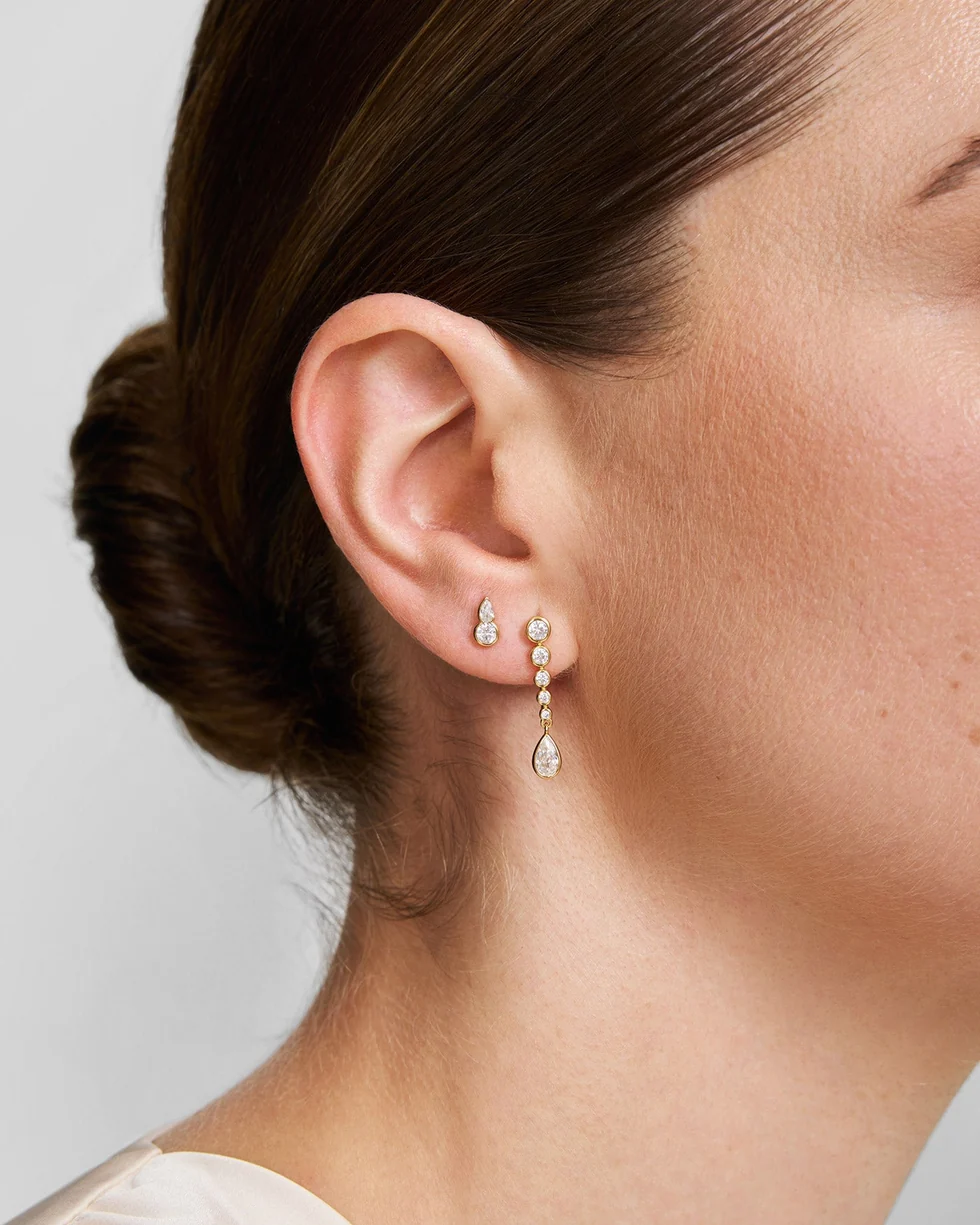 Gold Graduated Bezel Round & Teardrop Dangle Stud Earrings E076-17G