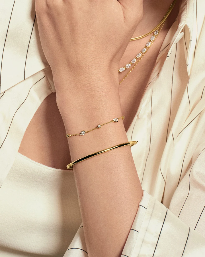 Gold Round & Teardrop Bezel Station Bracelet B076-03G