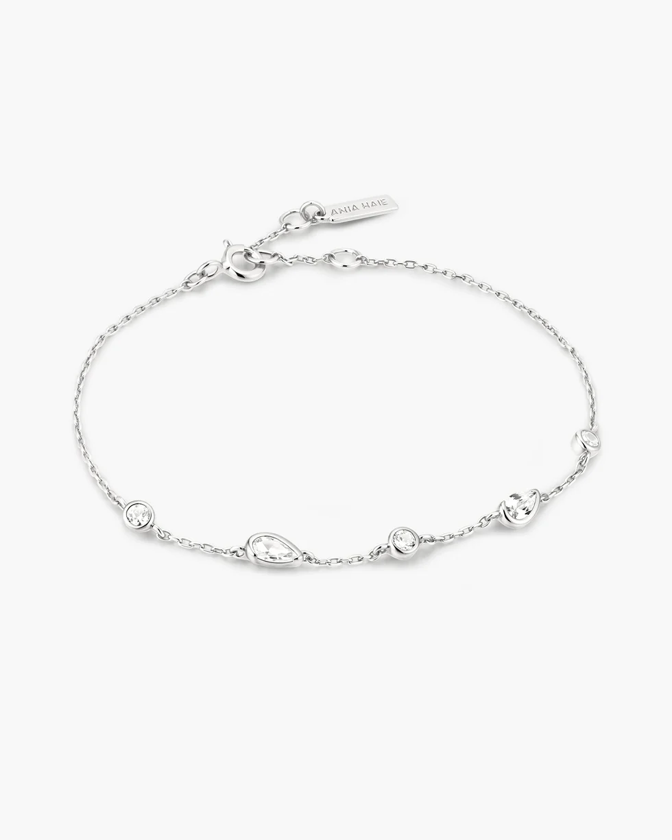 Silver Round & Teardrop Bezel Station Bracelet B076-03H