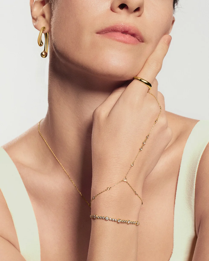 Gold Bezel-Set Station Hand Chain B076-07G