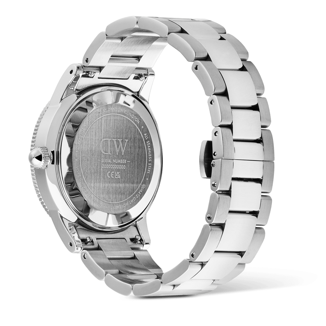 Daniel Wellington Iconic GMT Link Brushed Bezel Silver DW00100922