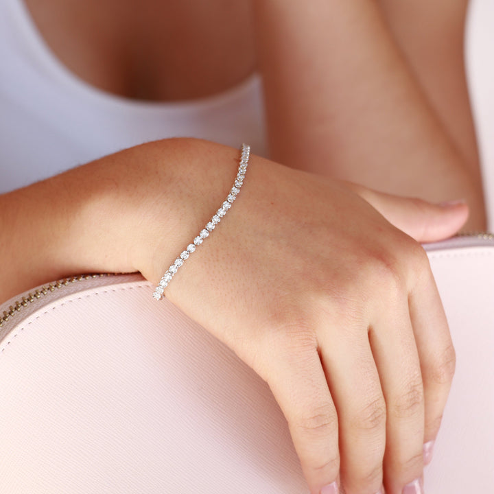 Bracelet with 0.48ct Diamonds in 9K White Gold