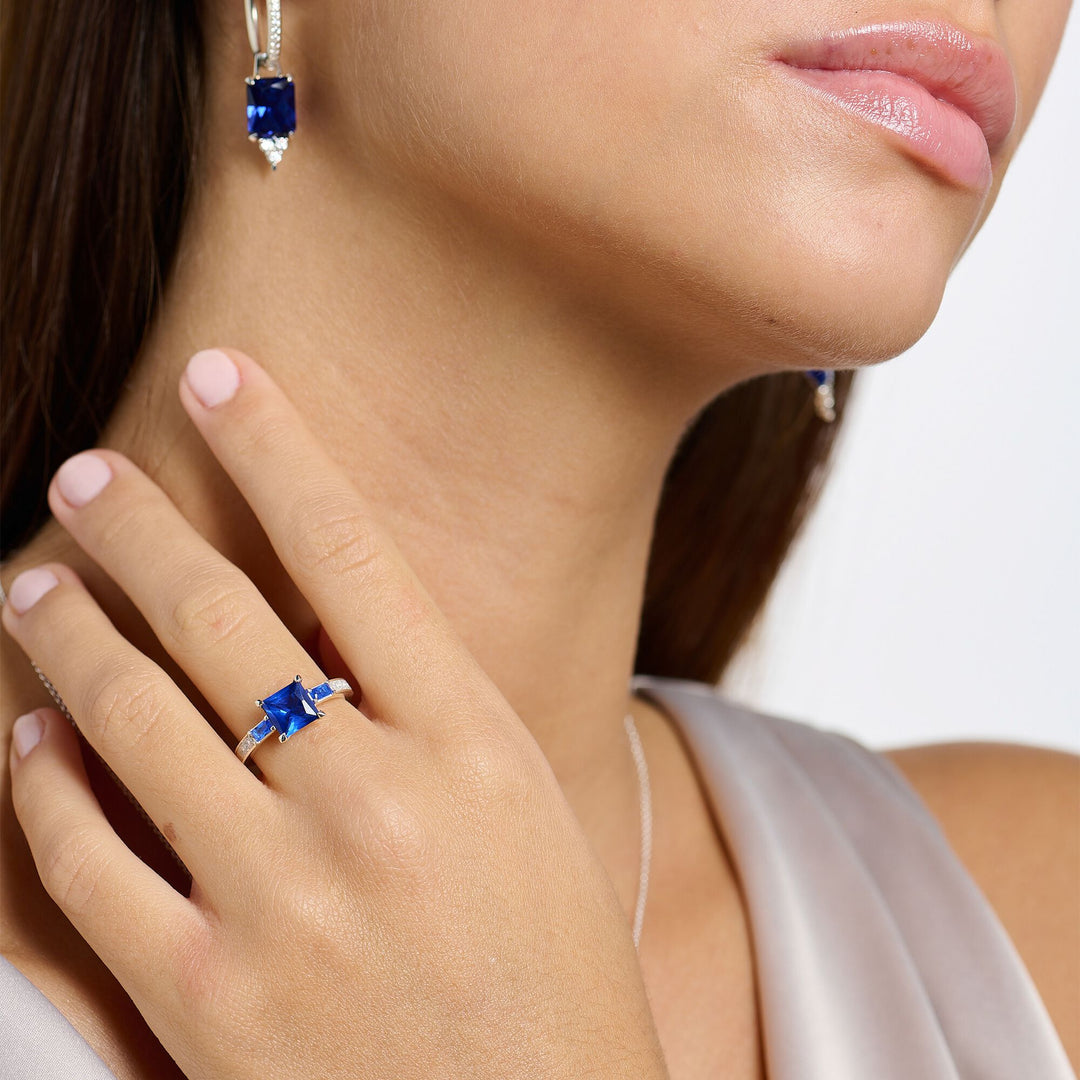 Thomas Sabo Ring with blue and white stones