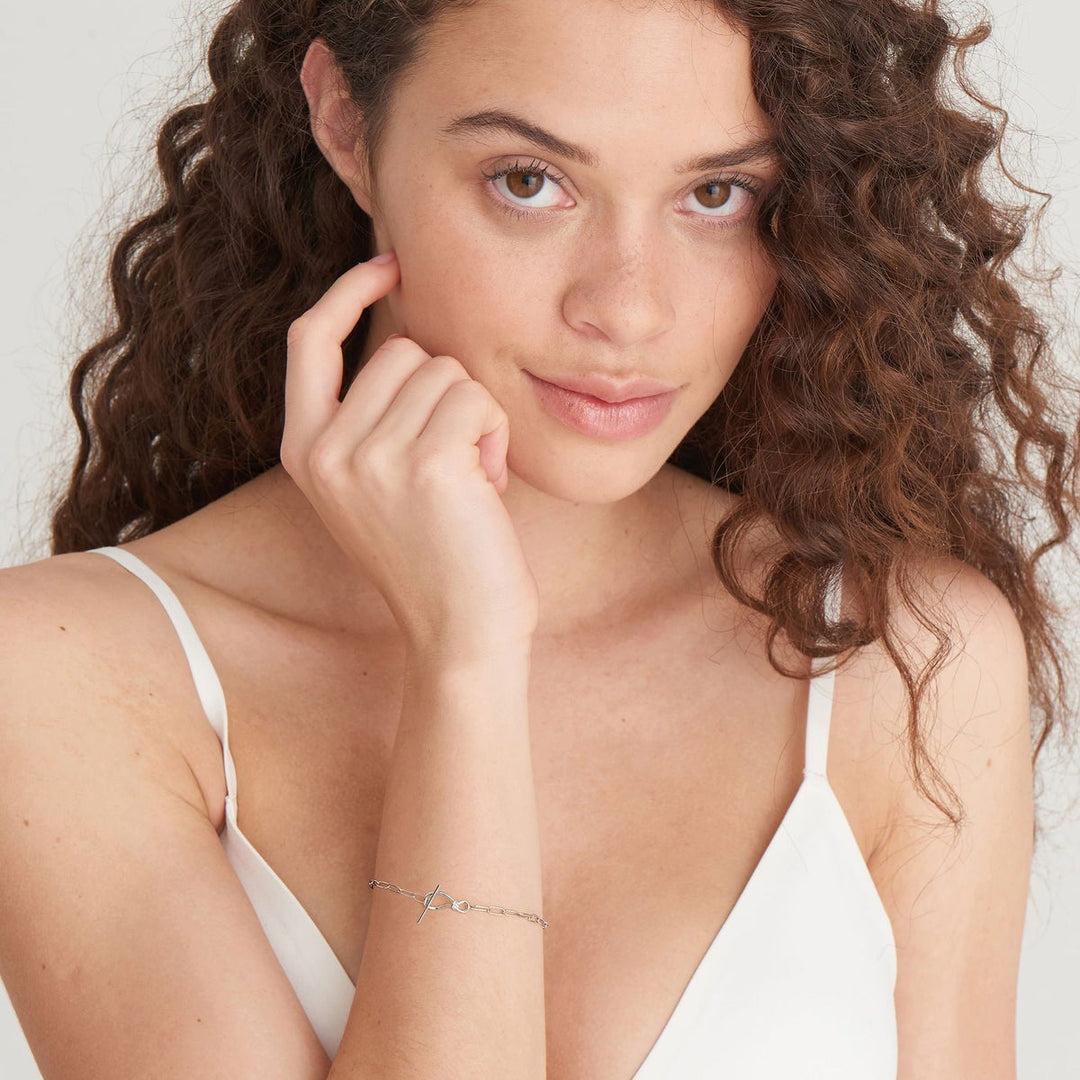 Ania Haie Forget Me Knot T Bar Chain Bracelet B029-01H