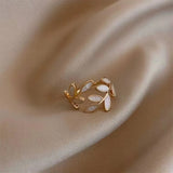 7-Degrees Exclusive Design Fashion Trend Ring "Leaves" 7CFTRI03